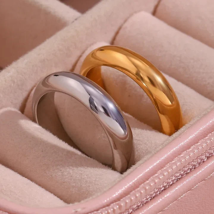 Solid Band Ring
